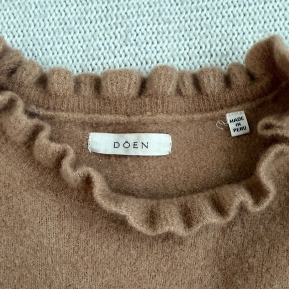 Doen Brown Ruffle Sweater - Picture 2 of 7